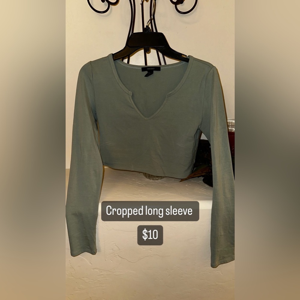 Forever 21 crop top